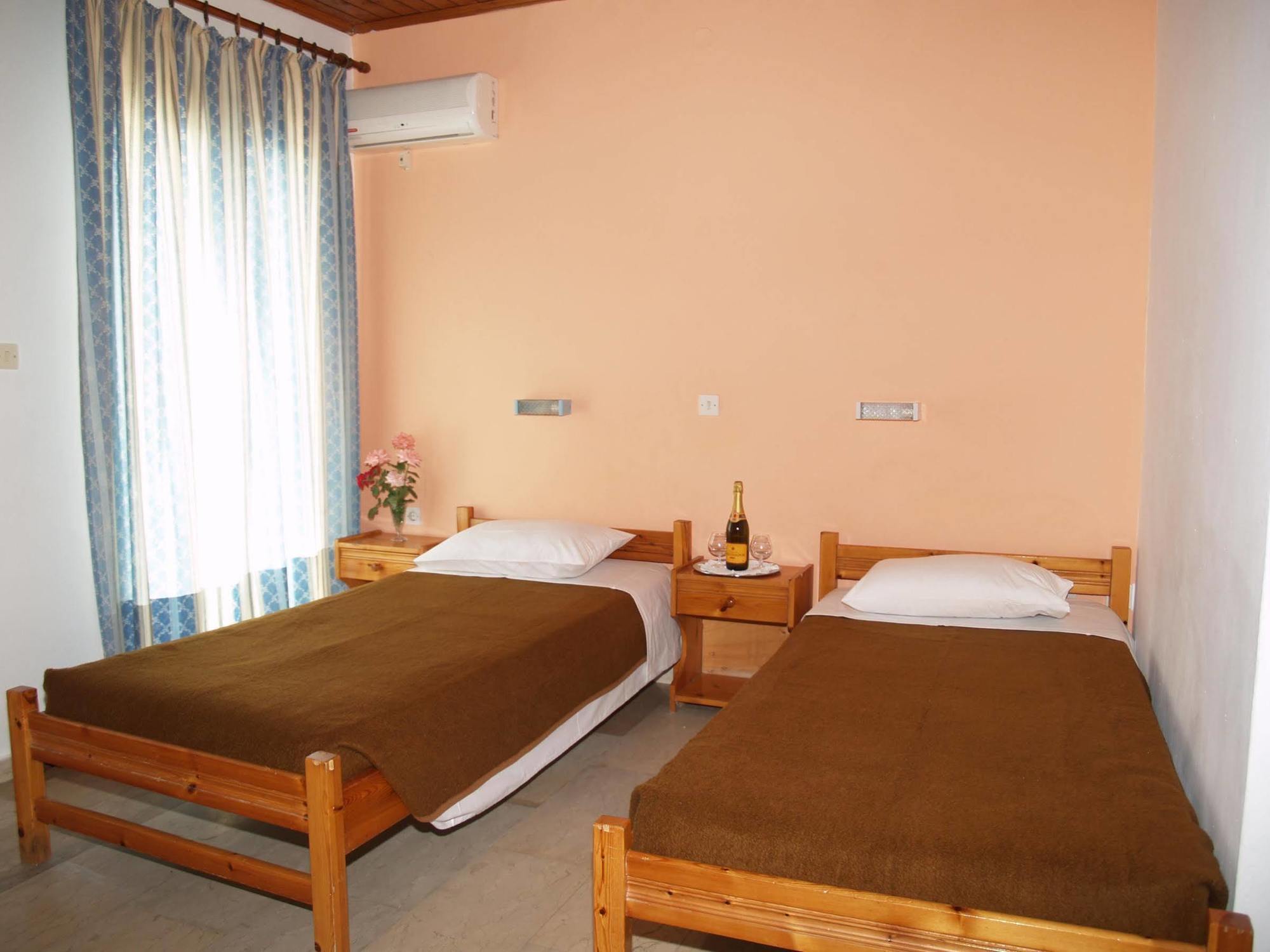 Lefkimi Hotel กาวอส ภายนอก รูปภาพ